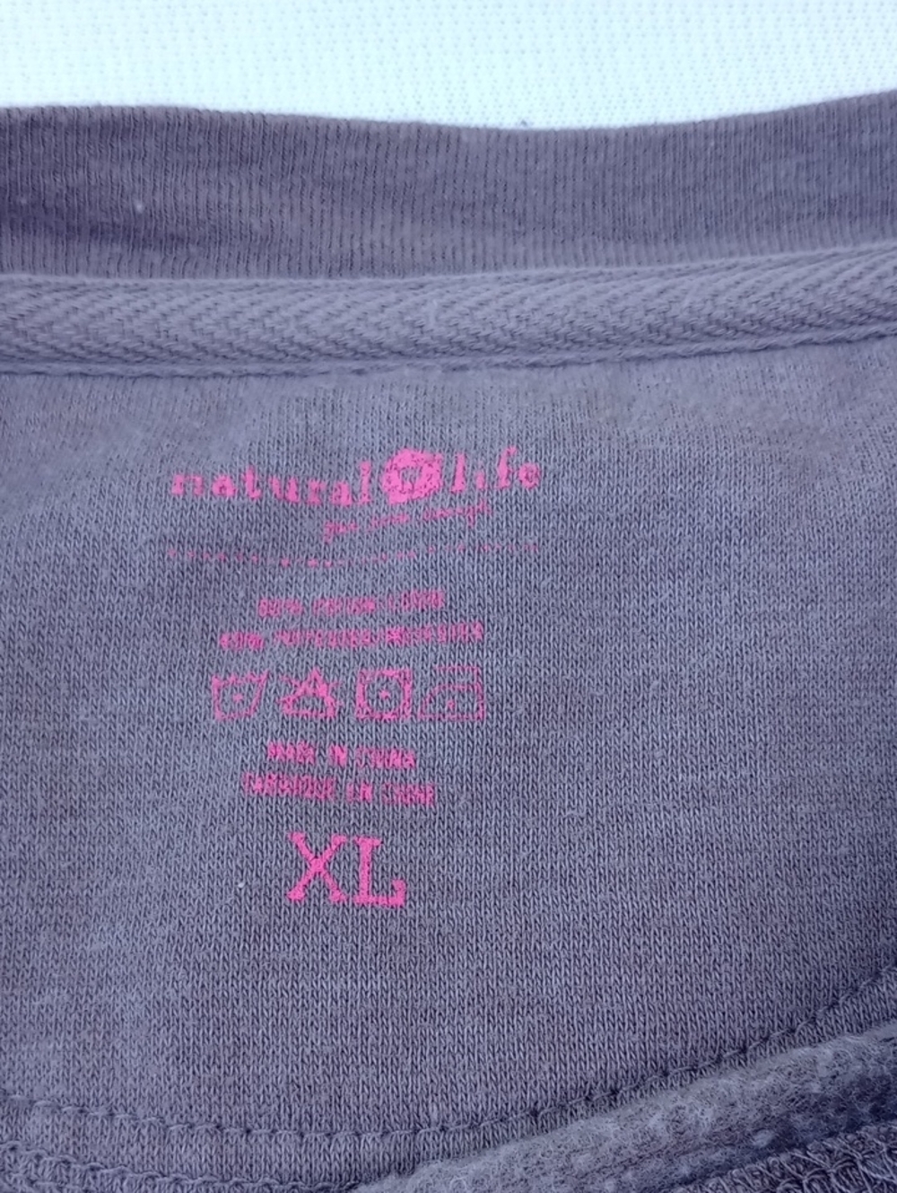 NATURAL LIFE Gray Crewneck Sweatshirt with Daisies & Neon Rainbow - Picture 14 of 15